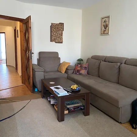 Lovely Two-bedroom Flat In Centre * Бургас